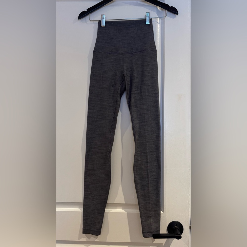 LULULEMON Align Pant II, Heathered Gray Herringbone Leggings (US 2) - Picture 4 of 7